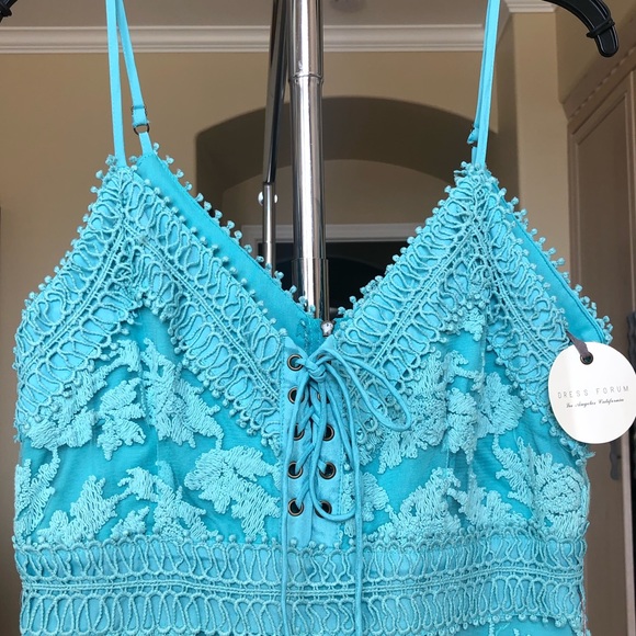 Turquoise lace dress - Picture 3 of 5